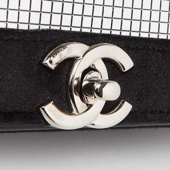 Chanel Black Velvet and Mirror Sequin CC WOC Clutch Bag - Picture 4 of 13